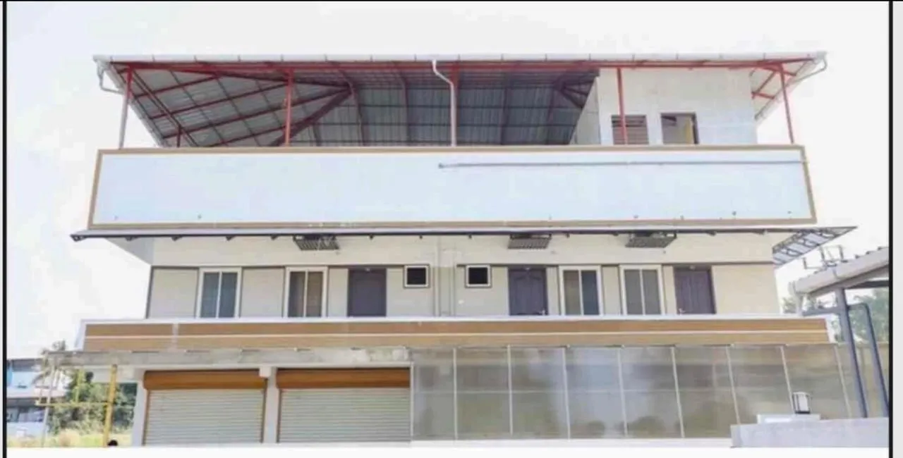Home 23374 Near Lulu Mall Kochi Homestay